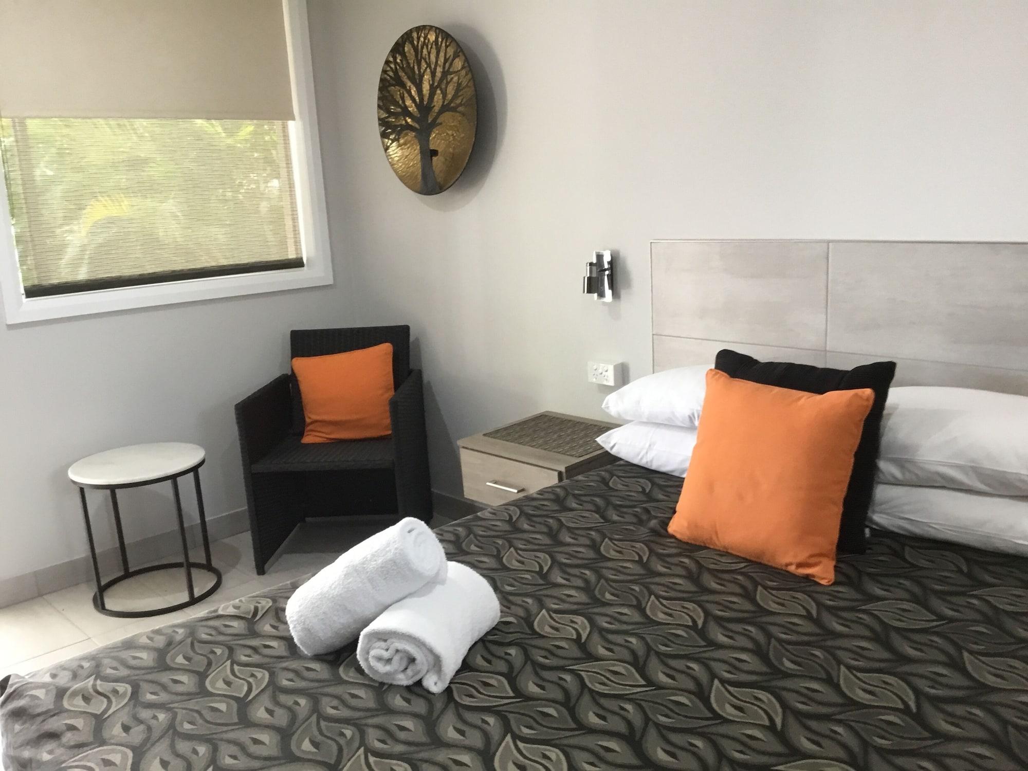 Golden Palms Motor Inn Bundaberg Exteriör bild